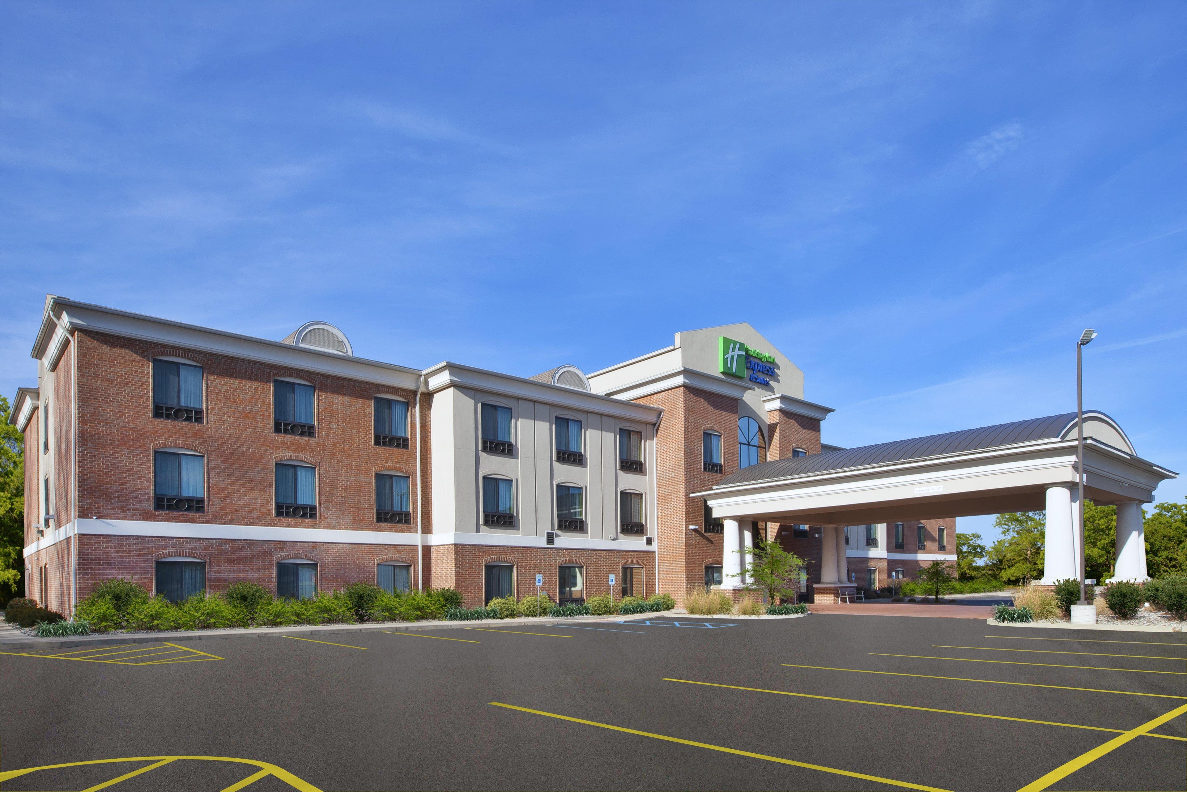Holiday Inn Express Niles By Ihg Dış mekan fotoğraf
