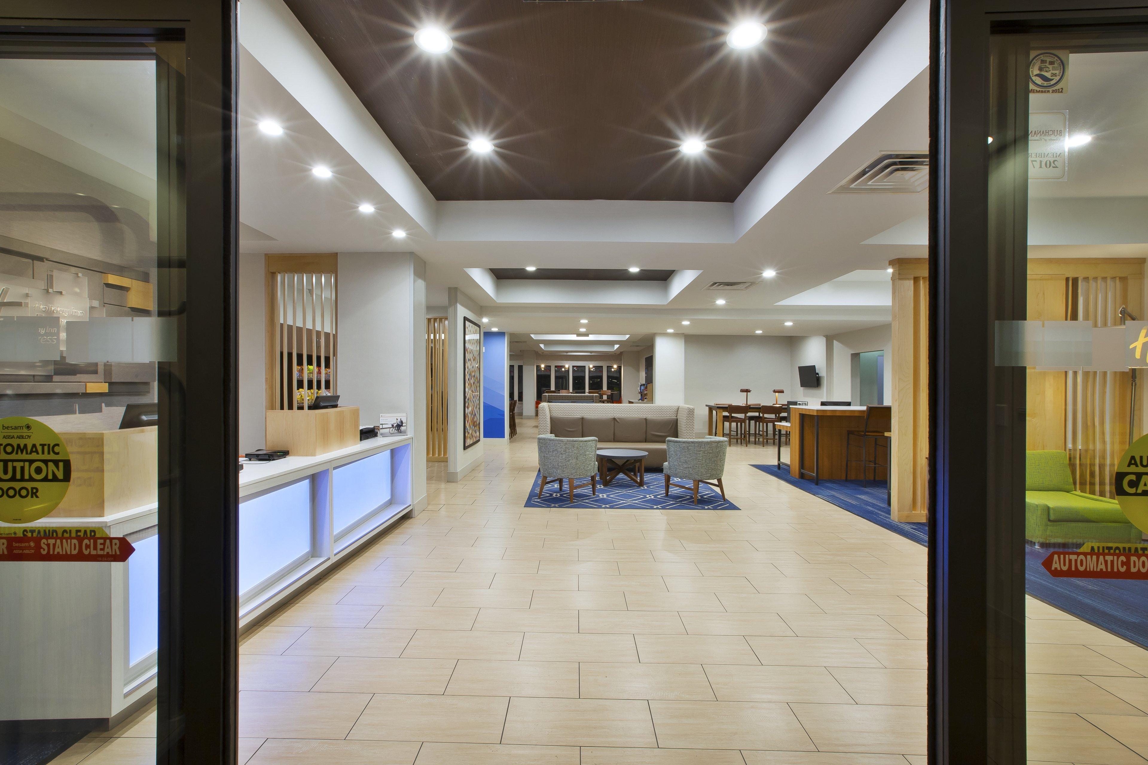 Holiday Inn Express Niles By Ihg Dış mekan fotoğraf