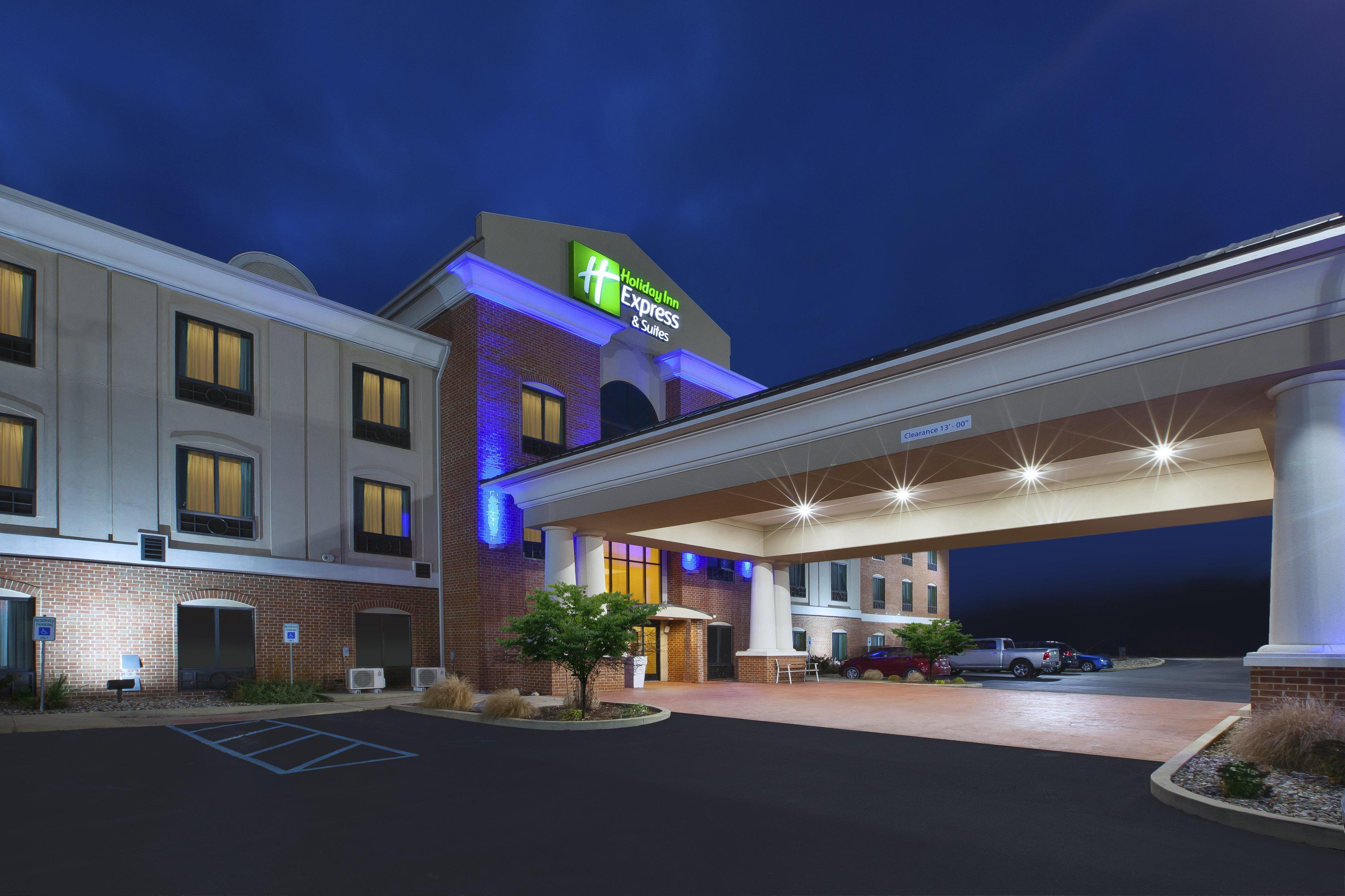 Holiday Inn Express Niles By Ihg Dış mekan fotoğraf
