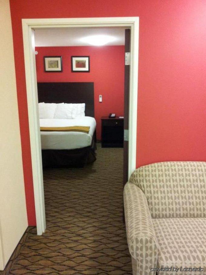 Holiday Inn Express Niles By Ihg Dış mekan fotoğraf