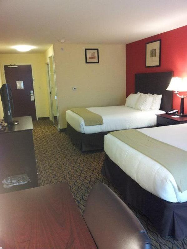 Holiday Inn Express Niles By Ihg Dış mekan fotoğraf